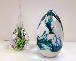 Glass Ornaments handcrafted in Montreal by Glass Artist Isabelle Alepins